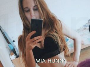 MIA_HUNNY