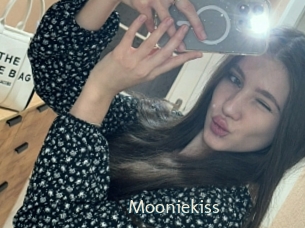 Mooniekiss