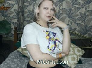 Nikki_Hudson