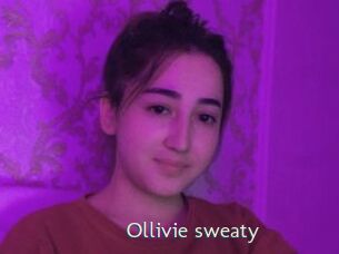 Ollivie_sweaty