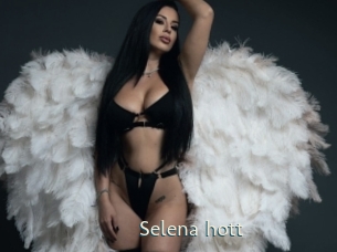 Selena_hott