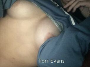 Tori_Evans